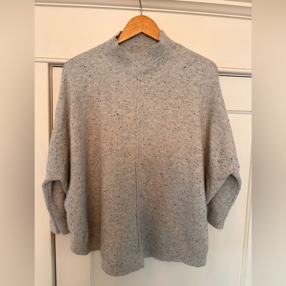 LOFT women’s  Small Grey Speckled Knit Pullover poncho - Picture 1 of 7